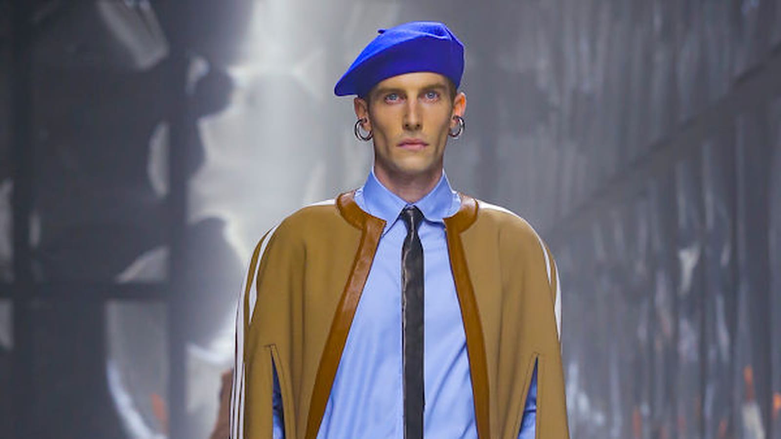 Look 11