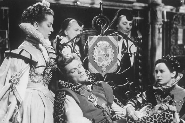 Reine d'Espagne dans "Ruy Blas"