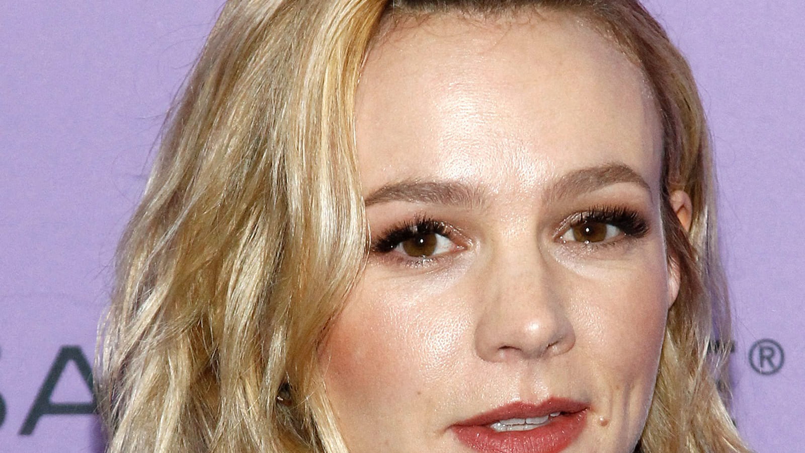 Carey Mulligan en blonde