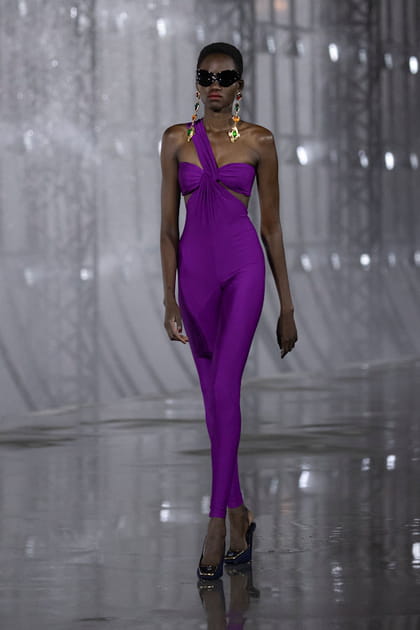 D&eacute;fil&eacute; Saint Laurent printemps-&eacute;t&eacute; 2022