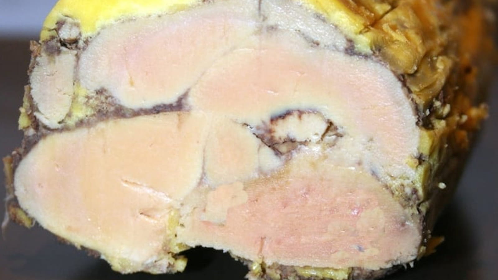 Foie gras mi-cuit au cacao