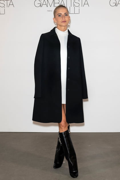 Caro Daur au d&eacute;fil&eacute; Giambattista Valli