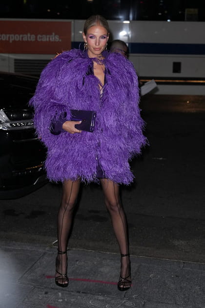 Leonie Hanne au d&eacute;fil&eacute; Tom Ford