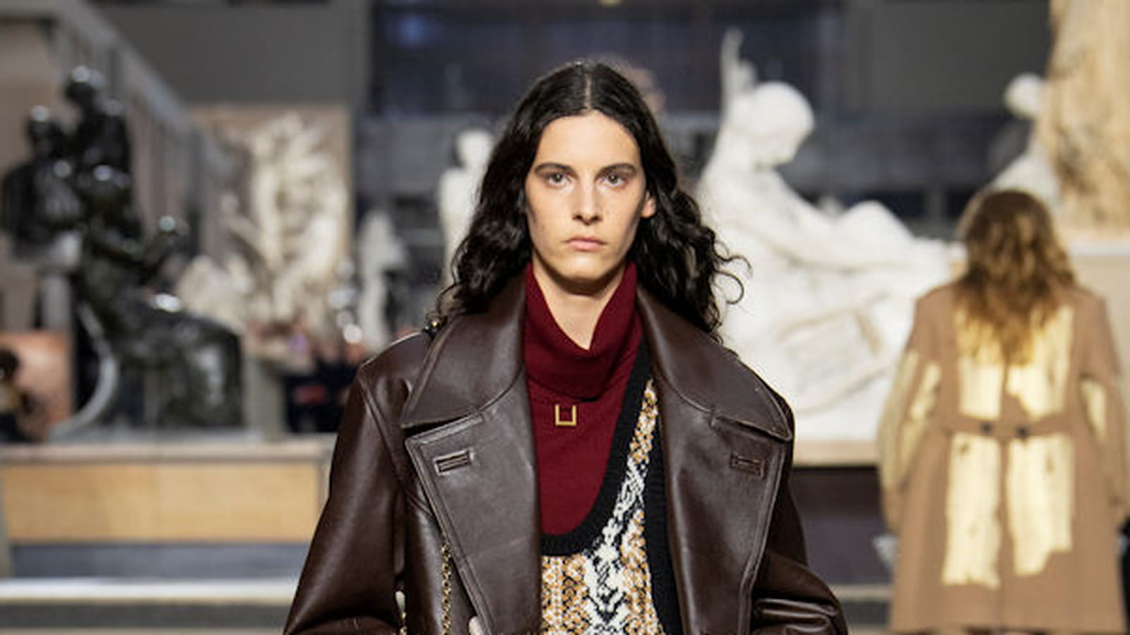 Look 12