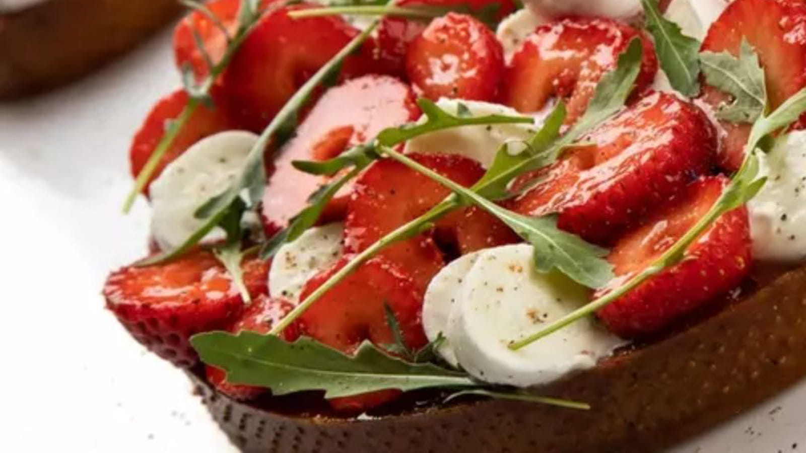 Tarte fraises tomates mozzarella François Daubinet