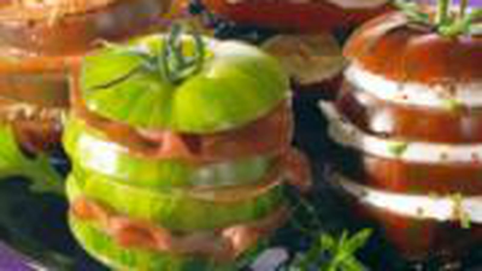 Millefeuille de tomate à la mozzarella di buffala