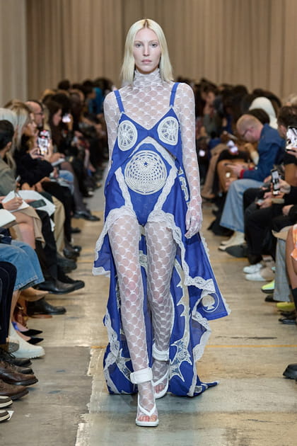 D&eacute;fil&eacute; Burberry printemps-&eacute;t&eacute; 2023