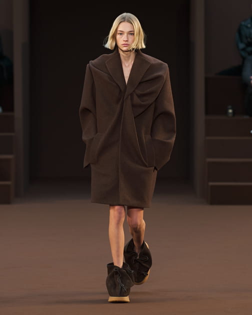 Look 24&nbsp;du d&eacute;fil&eacute; Loewe