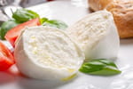 Un restaurateur italien prévient : "il ne faut jamais acheter une mozzarella qui..."
