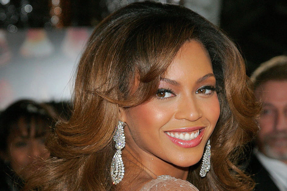 Le maquillage glowy de Beyonc&eacute;
