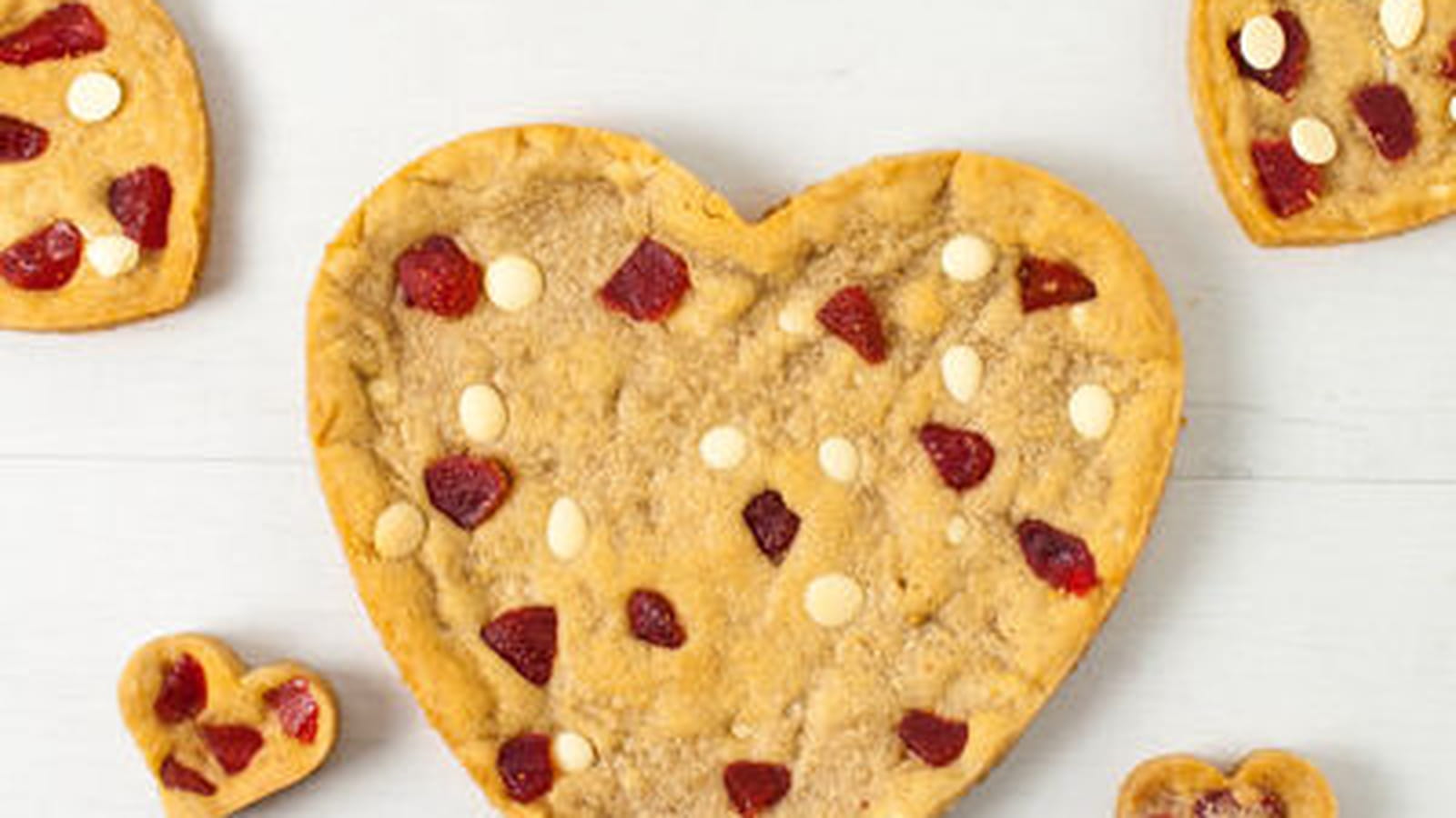 Cookie coeur fraises et chocolat blanc La Cookiterie 