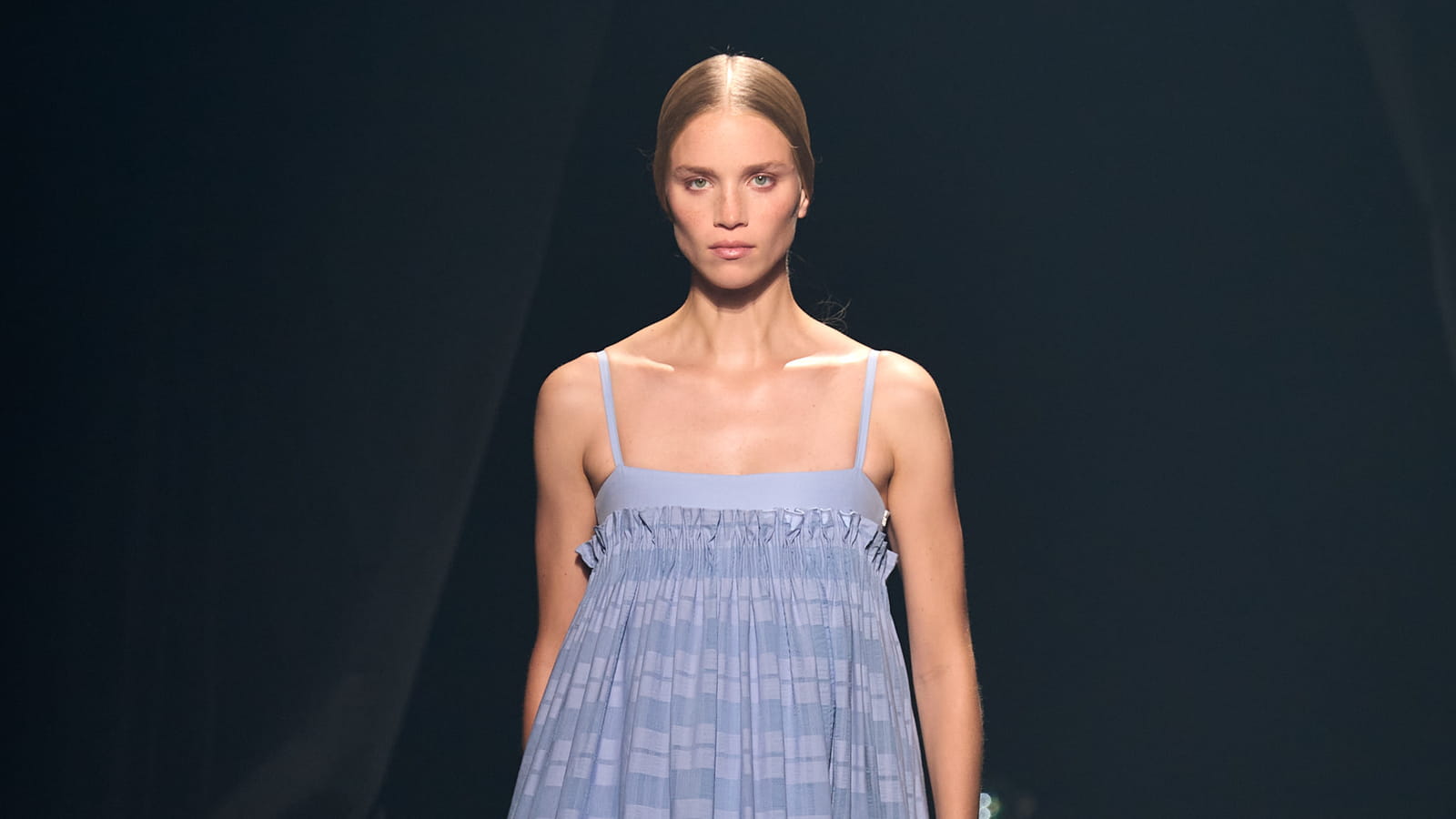 Look 24