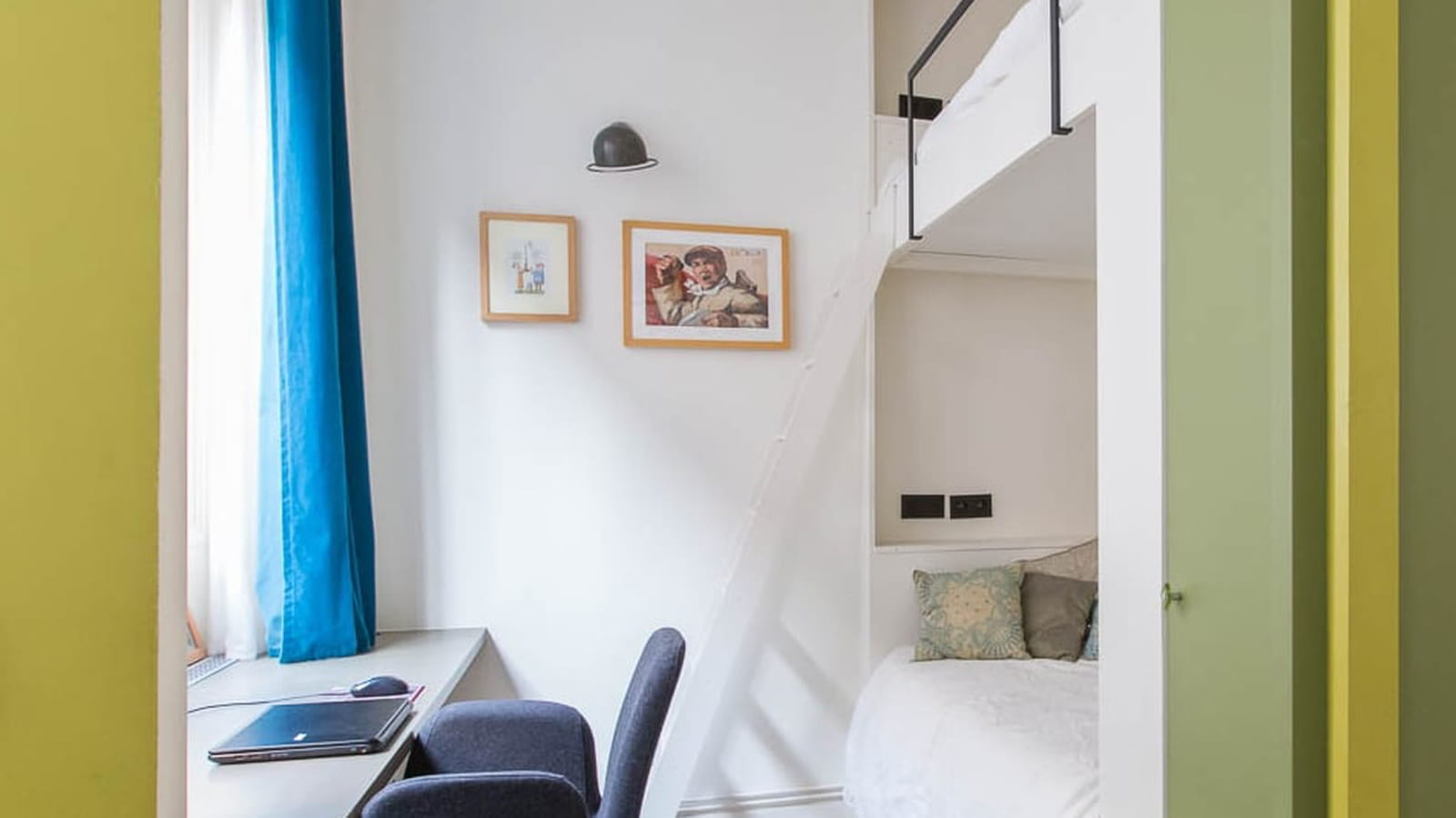 Dans la chambre 