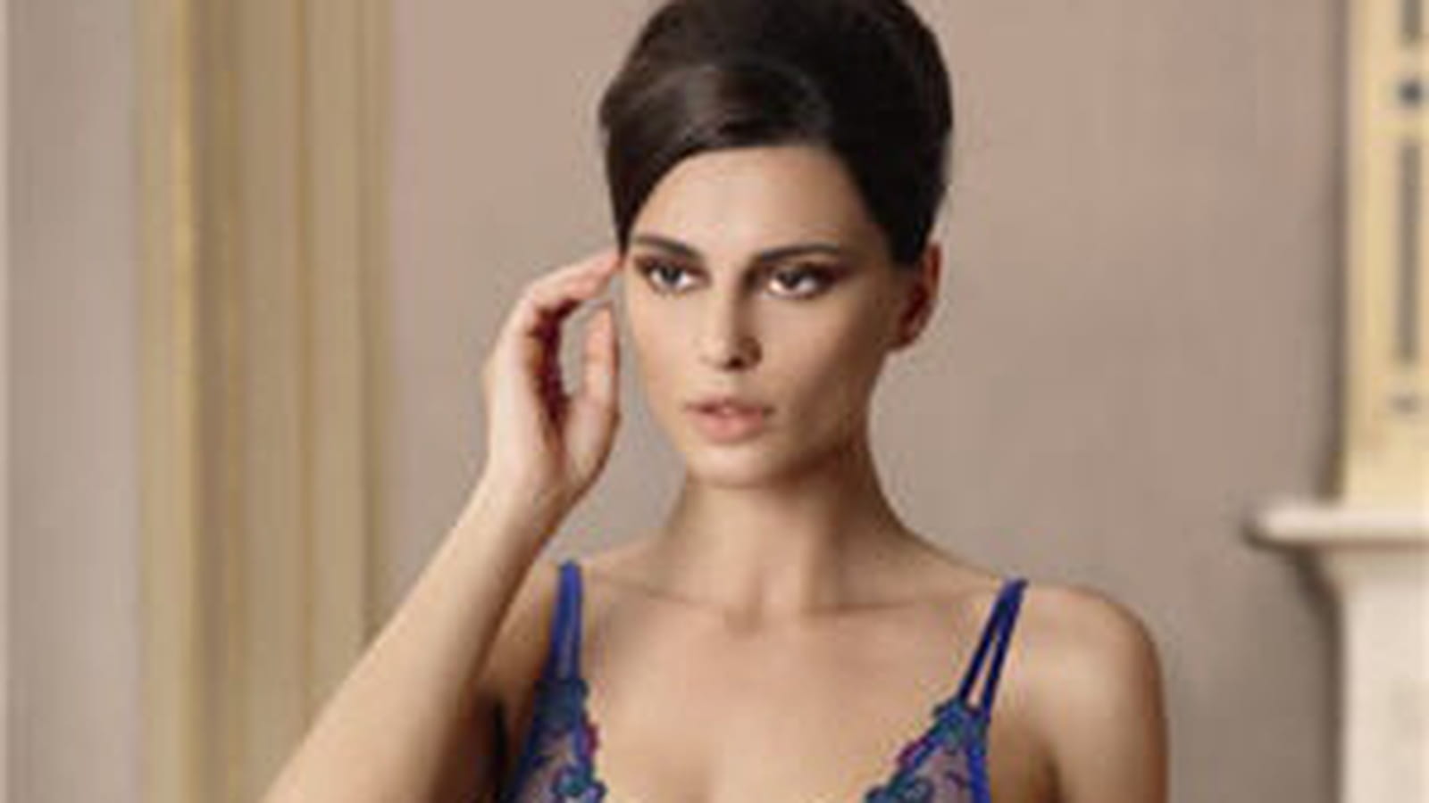 Parure "Royal Saphir" de Lise Charmel