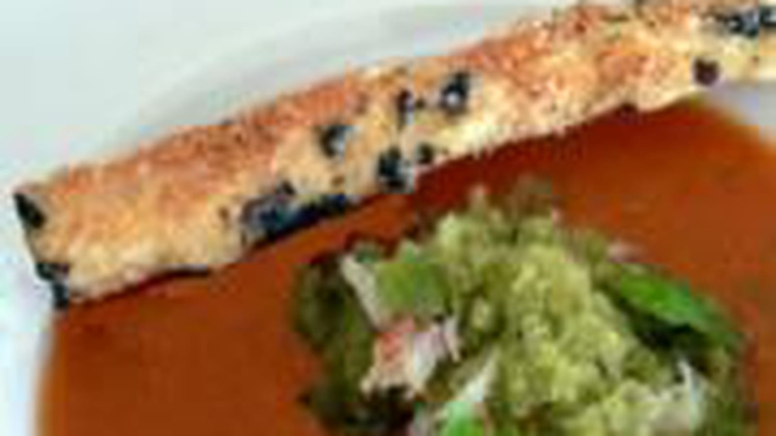 Gazpacho, crabe, granité de basilic