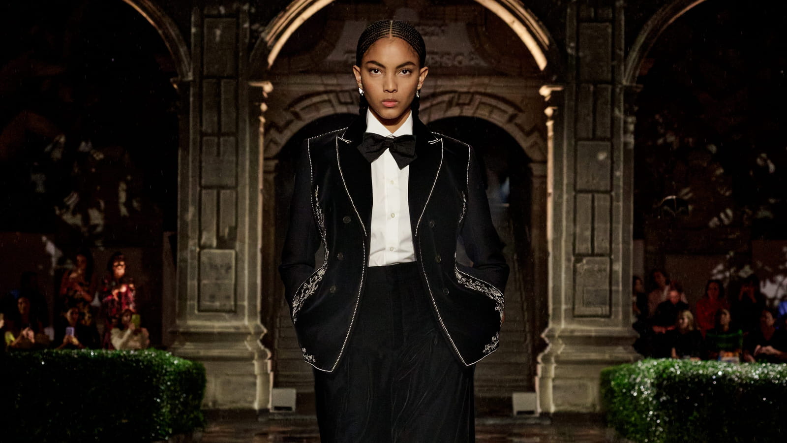 Look 39