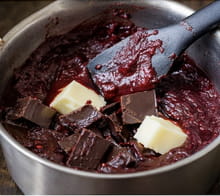 Gâteau chocolat noir, betterave rôtie et framboise : Etape 2