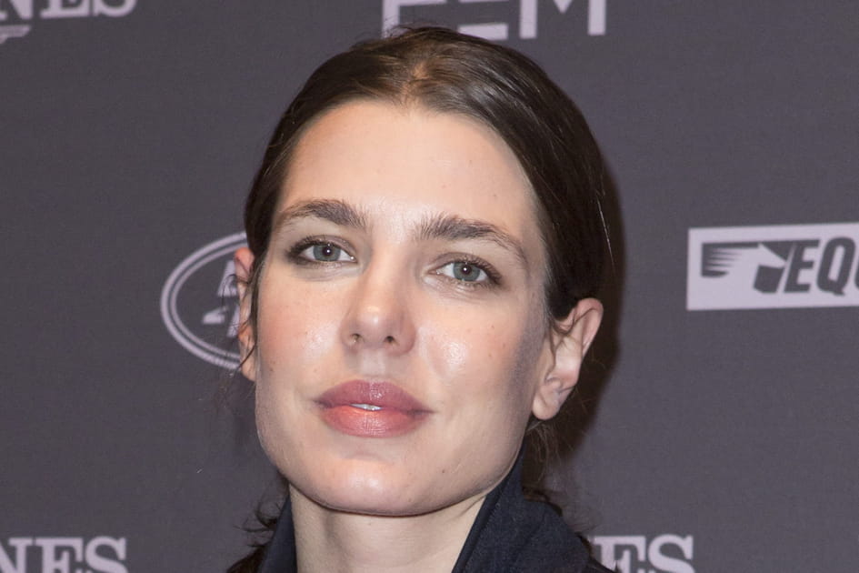 La queue-de-cheval basse  de Charlotte Casiraghi