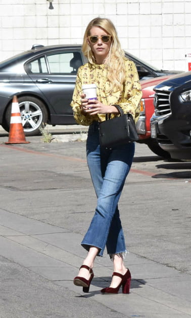 TOP&nbsp;: Emma Roberts en jean et chemise &agrave; carreaux