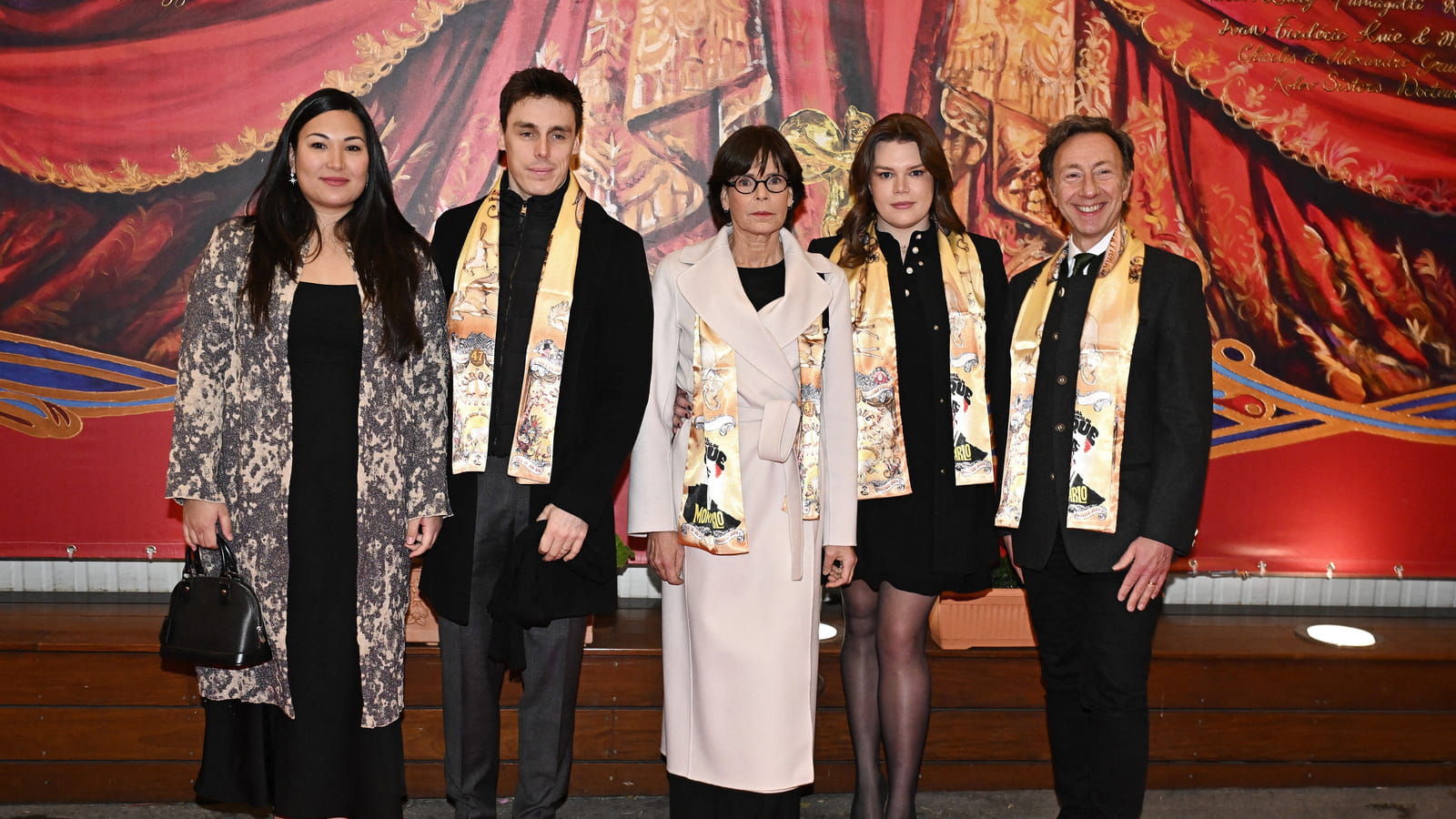 Stéphane Bern et la famille princière
