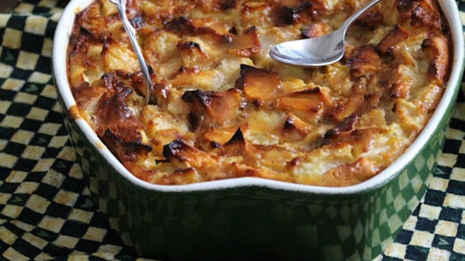 Clafoutis de pommes et poires au caramel