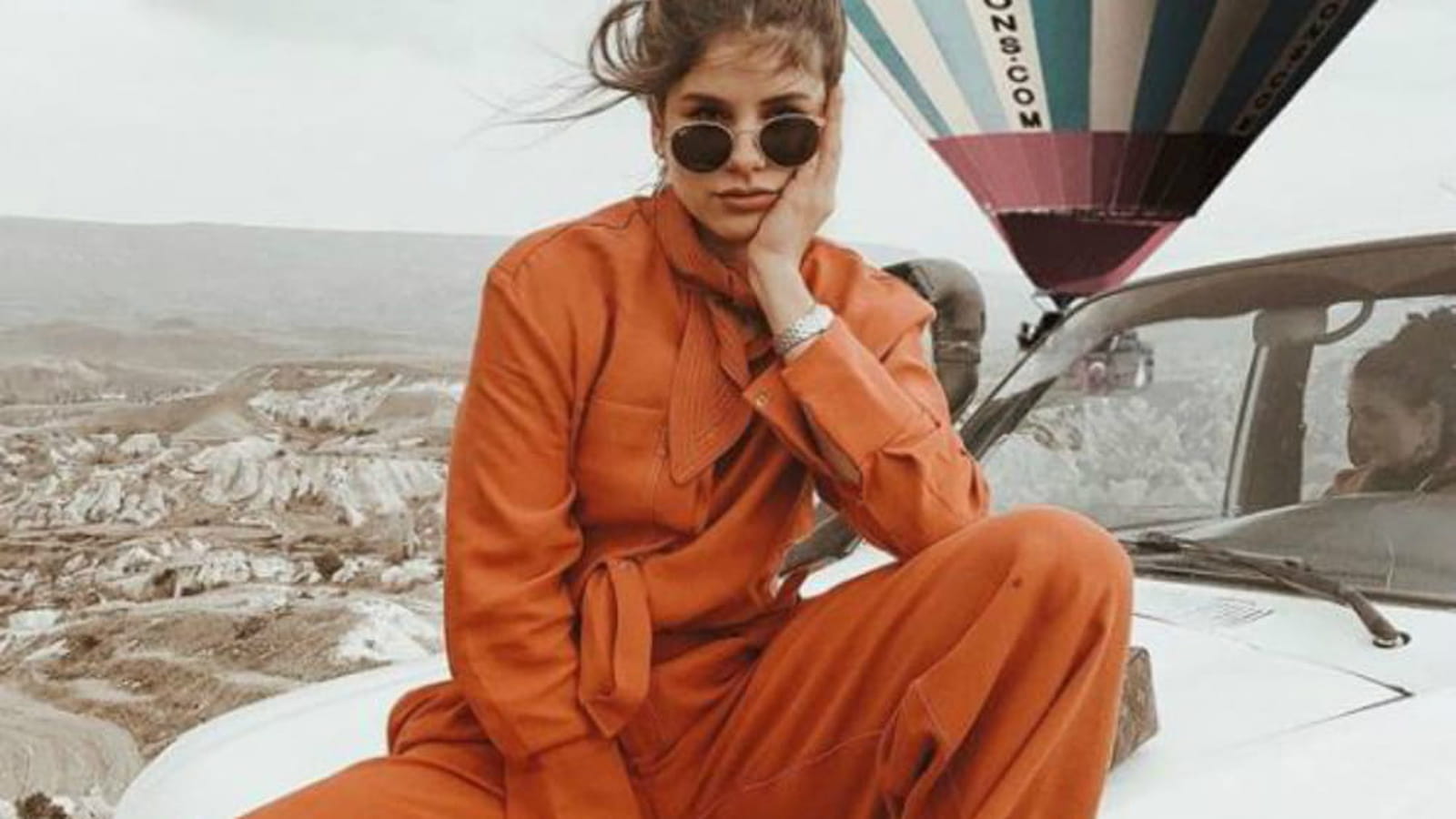 @thefashionfraction