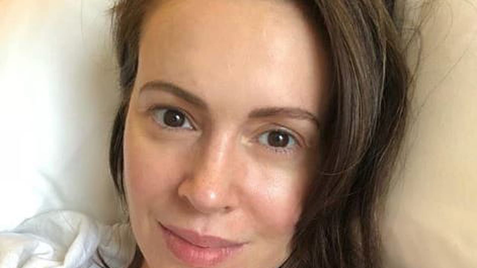 Alyssa Milano et sa fraicheur naturelle 