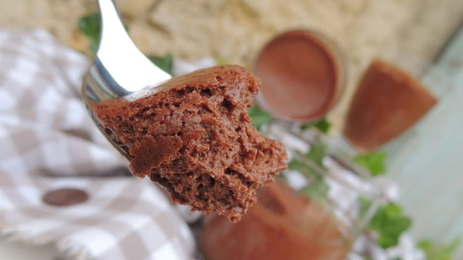 Mousse légère au chocolat et lait de coco