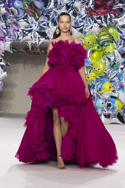 Look 47&nbsp;du d&eacute;fil&eacute; Giambattista Valli