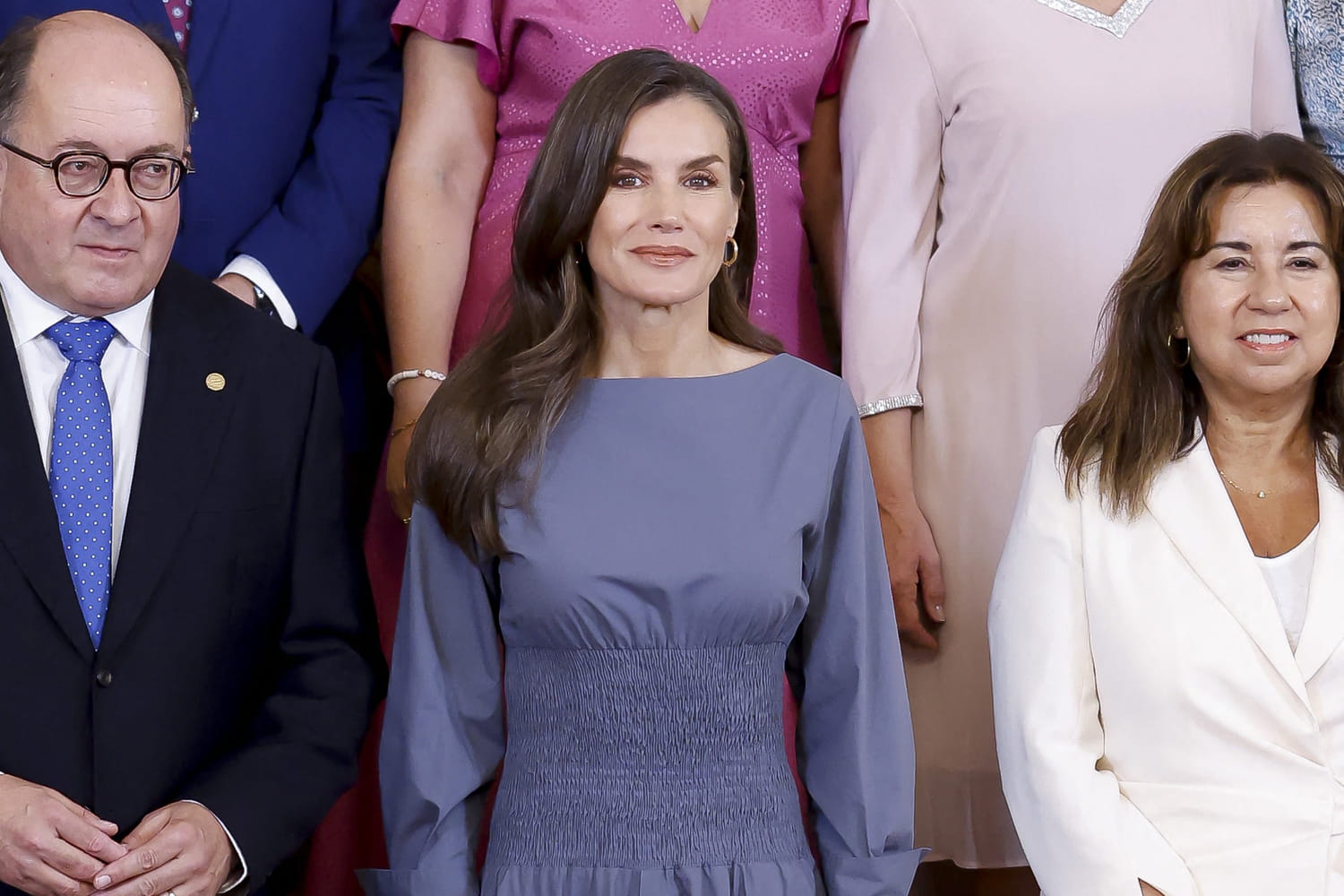 this flattering cut that Letizia from Spain has been wearing for years is a must-have this spring