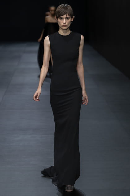 Look 68&nbsp;du d&eacute;fil&eacute; Valentino