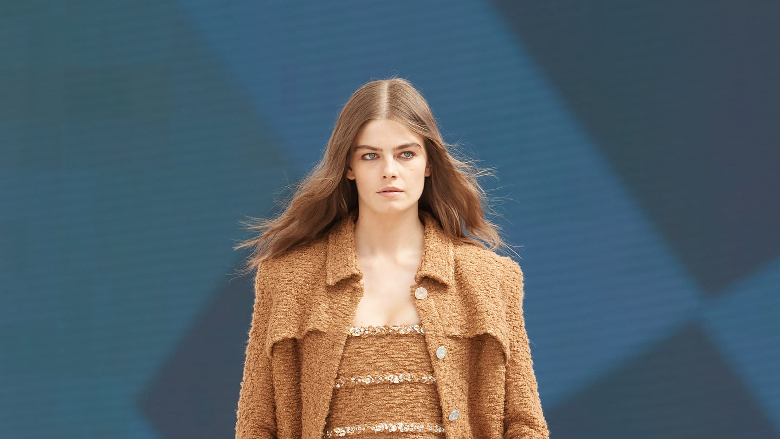 Look 2