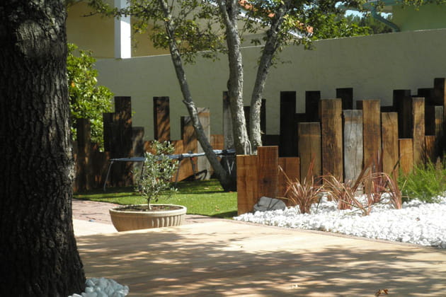 Gazon synthétique pour le tour de piscine