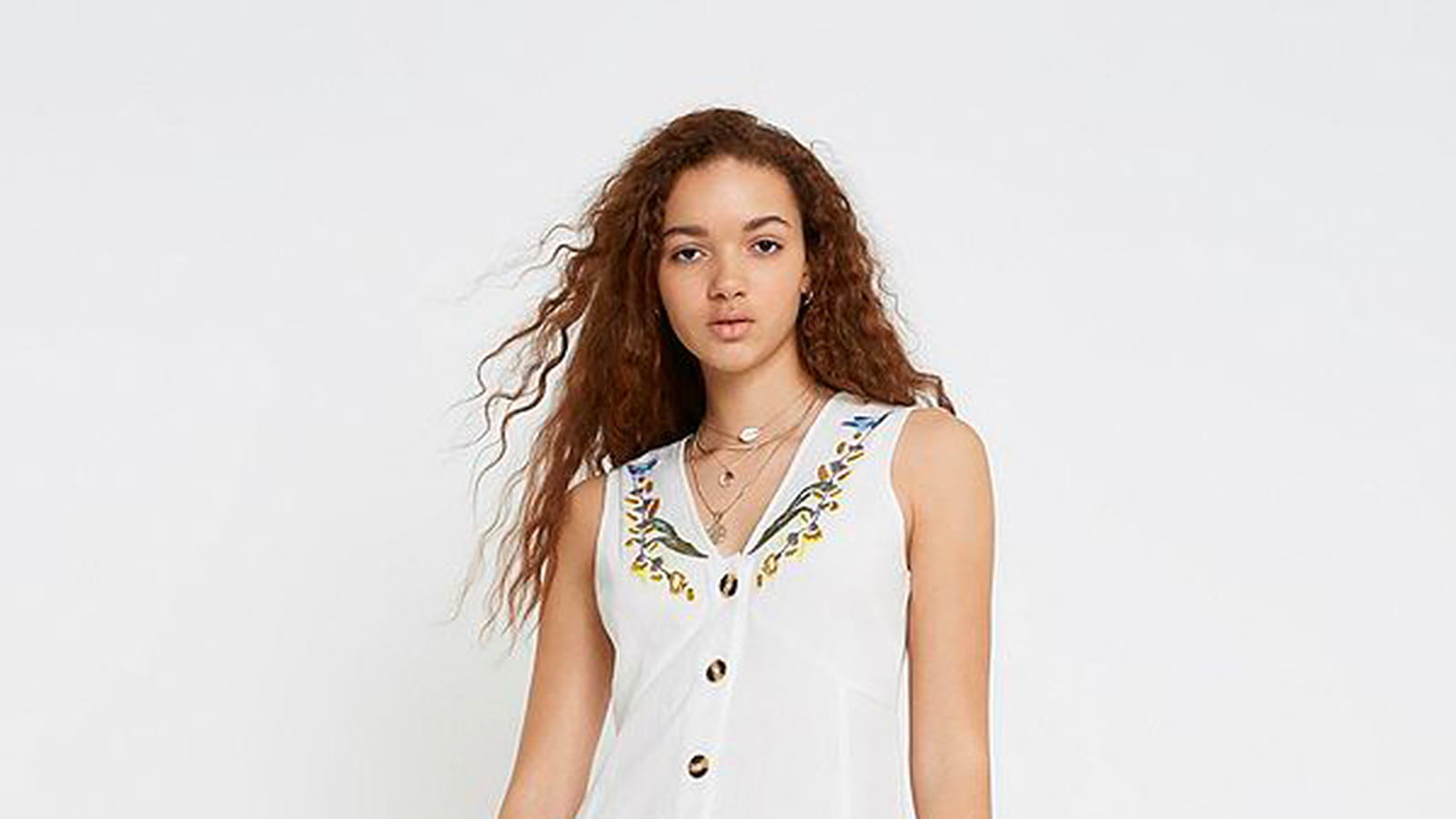 Robe blanche Urban Outfitters 