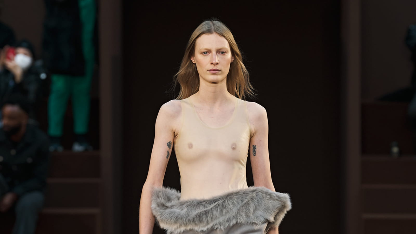 Look 17