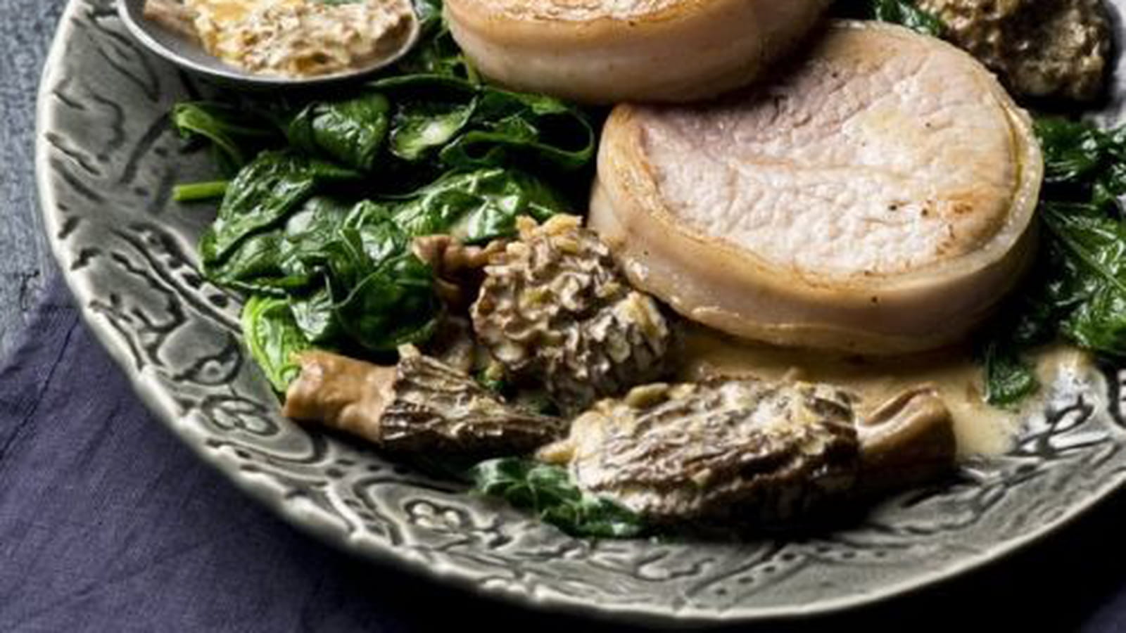 Grenadins de veau aux morilles et au vin jaune