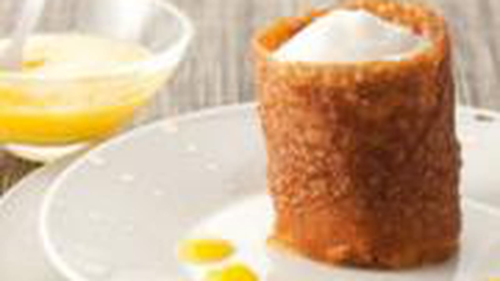 Croustillant chocolat caramel et coulis d'abricots
