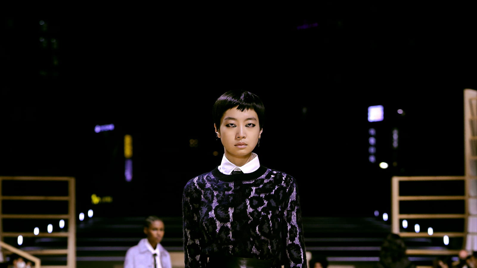 Look 43