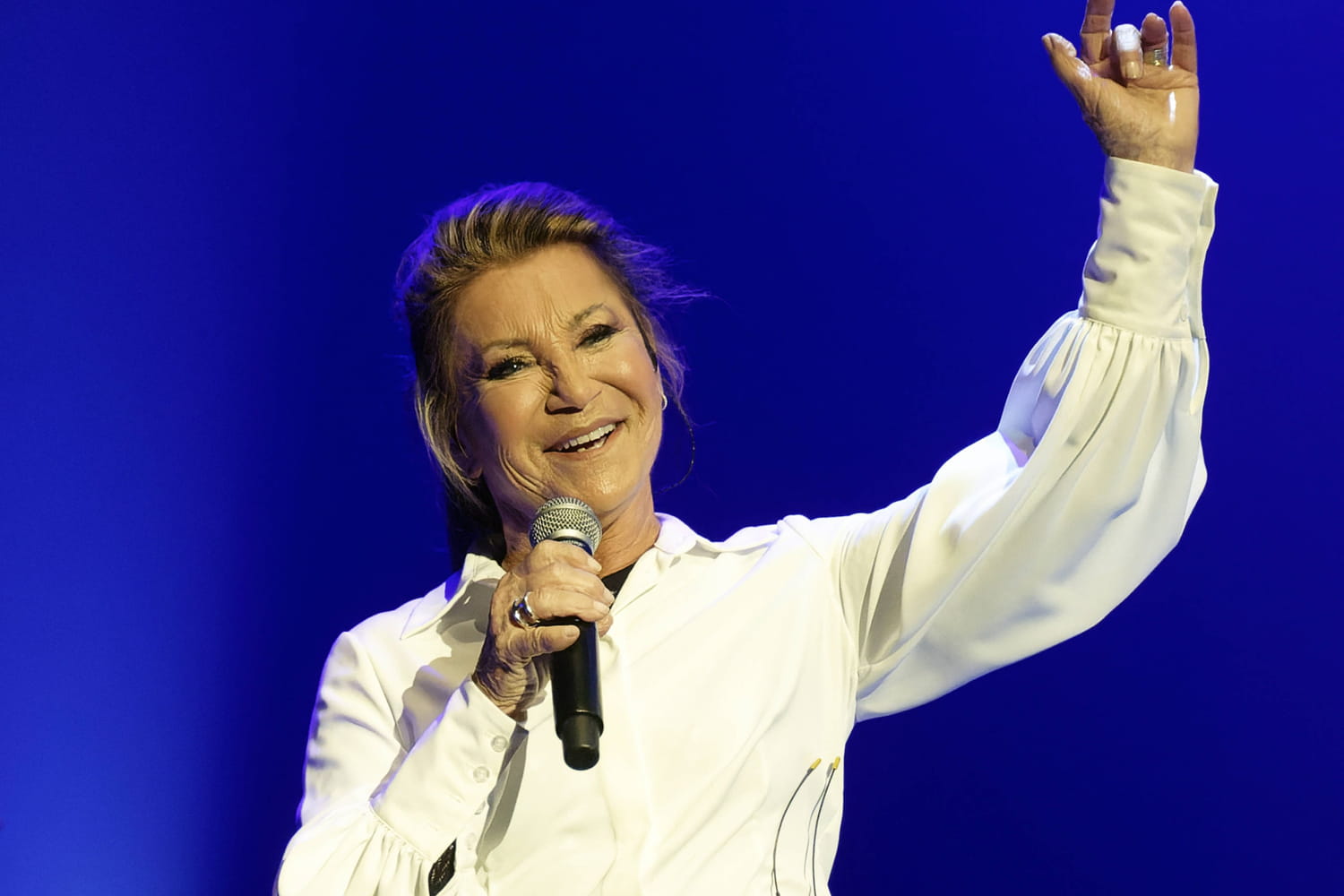 Sheila, uncomfortable with her age? “I don’t want to hear about it!” Sheila, uncomfortable with her age? “I don’t want to hear about it!”