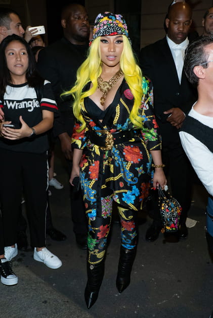 Nicki Minaj au d&icirc;ner Versace