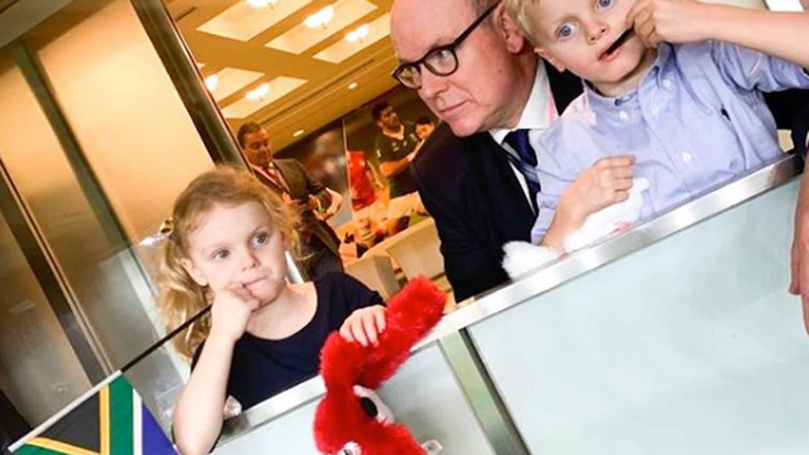 Gabriella, Albert II de Monaco et Jacques