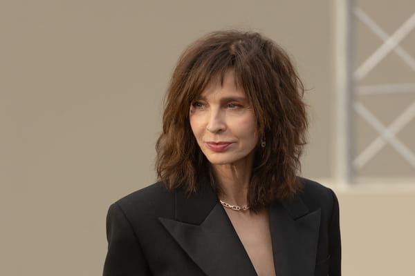 Anne-Parillaud-carré-dégradé-effilé