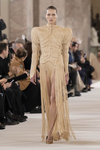 Look 22&nbsp;du d&eacute;fil&eacute;&nbsp;Schiaparelli haute couture&nbsp;printemps-&eacute;t&eacute; 2024