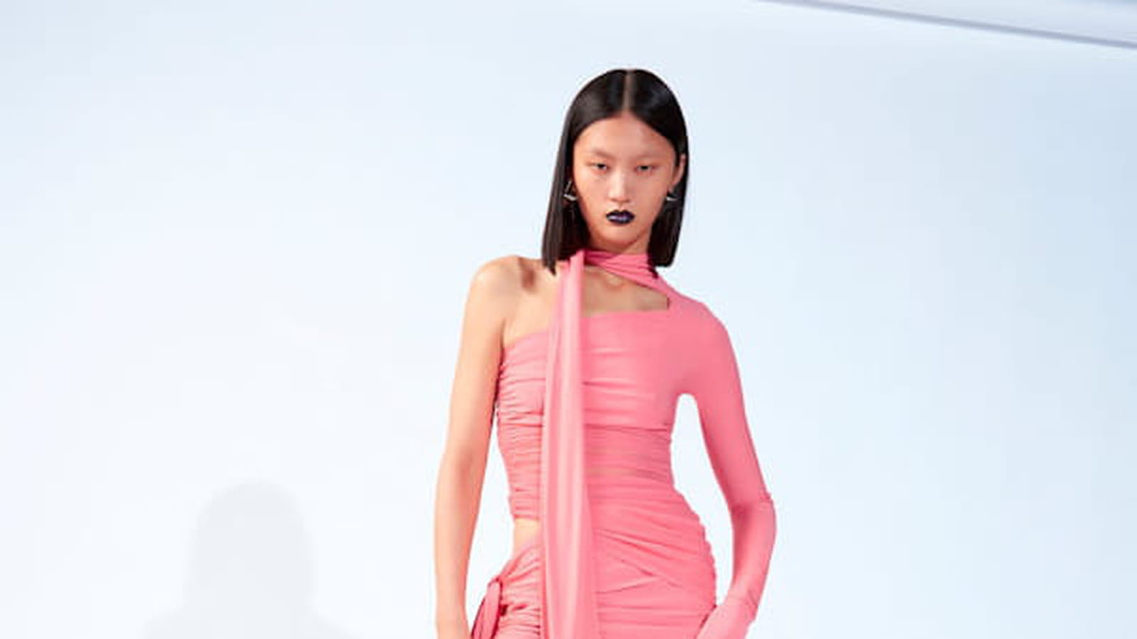 Robe courte rose drapée Mugler H&M