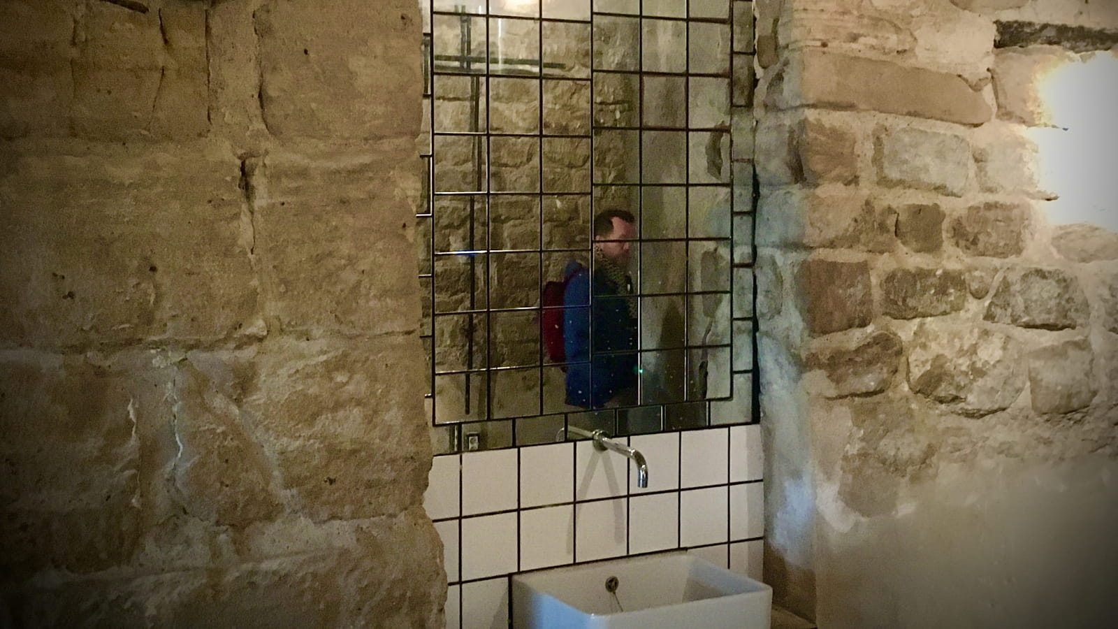 Coin lavabo avant