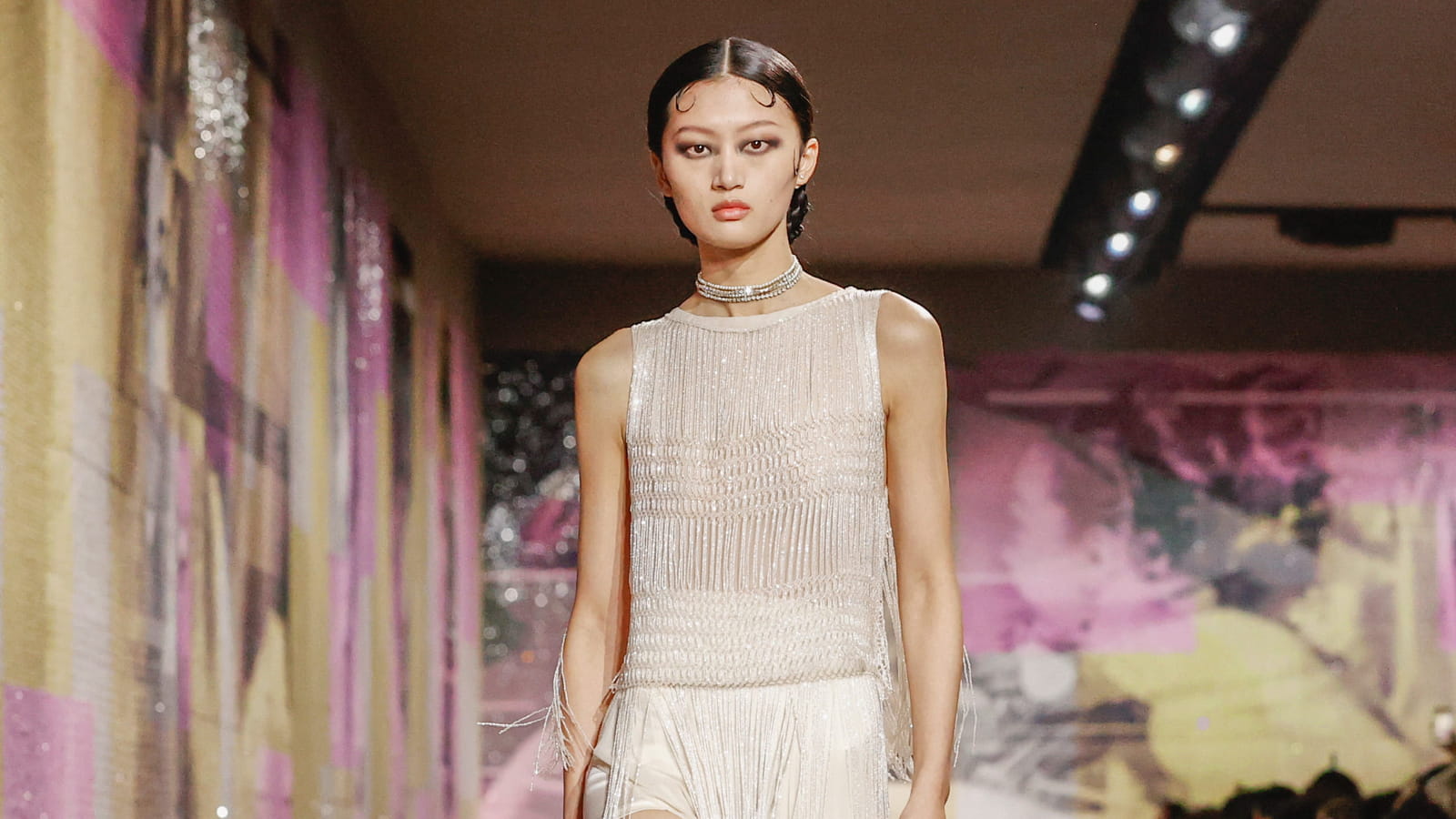 Look 14