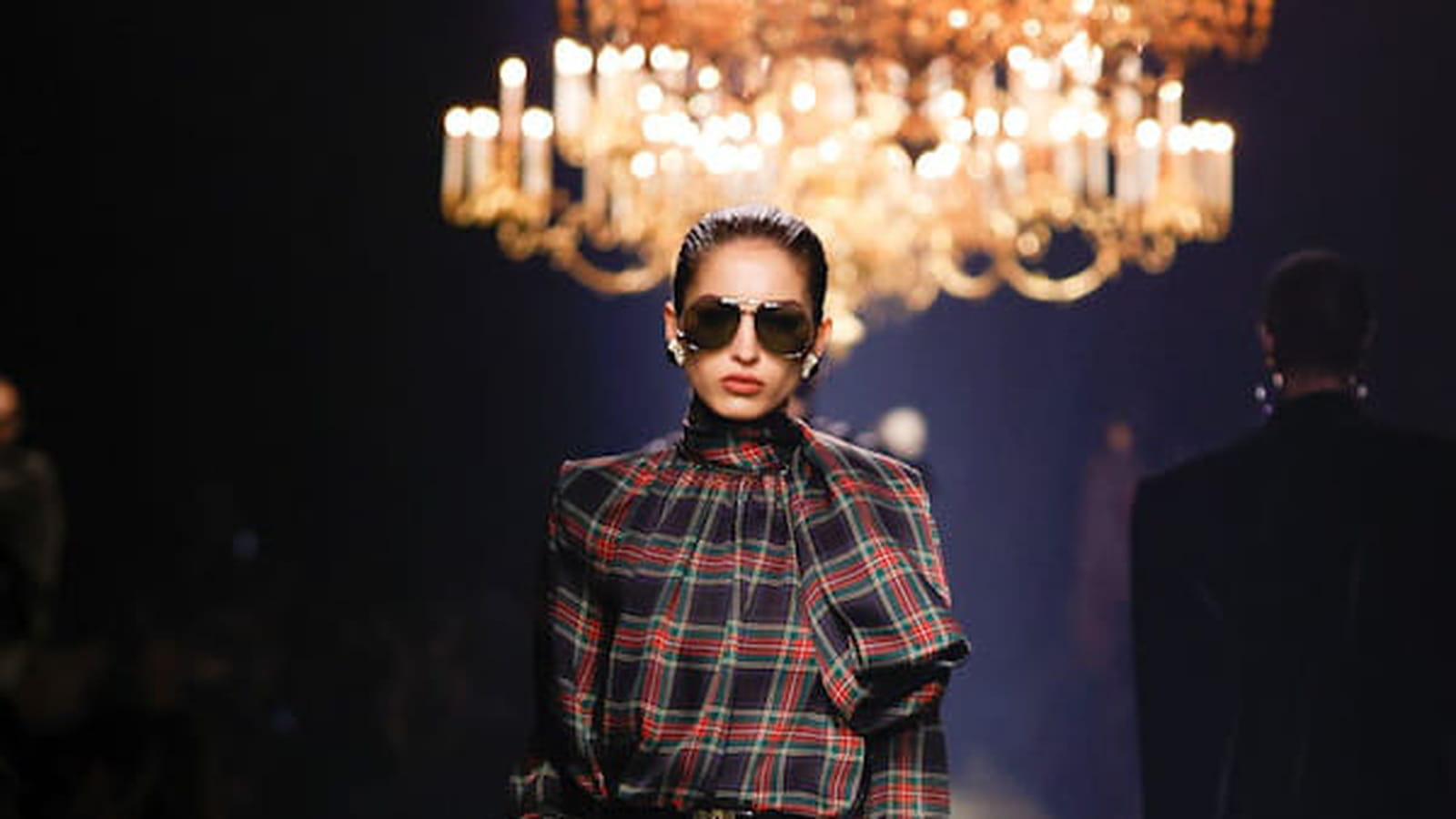 Look 28