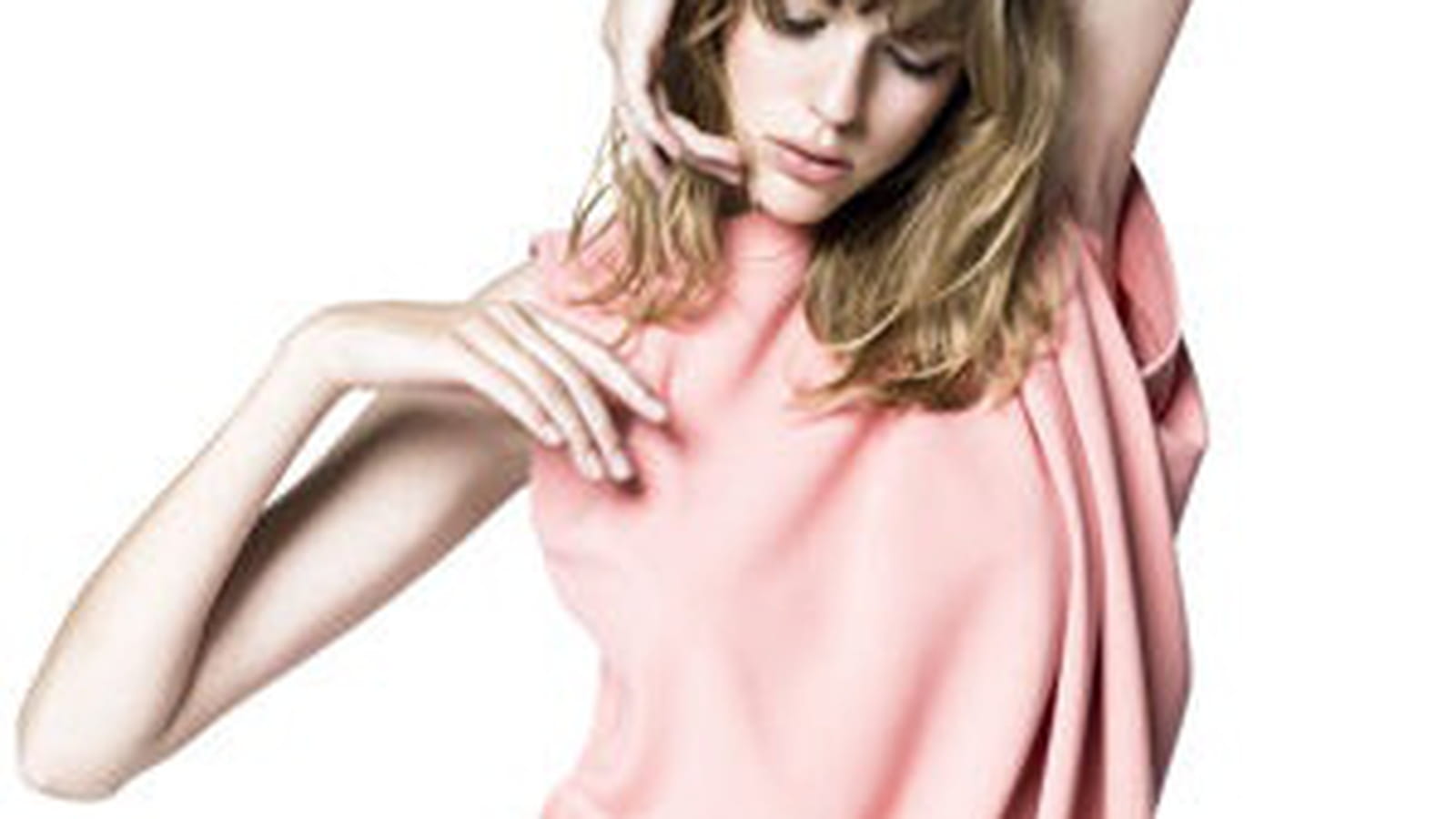 Robe rose poudré de Sisley