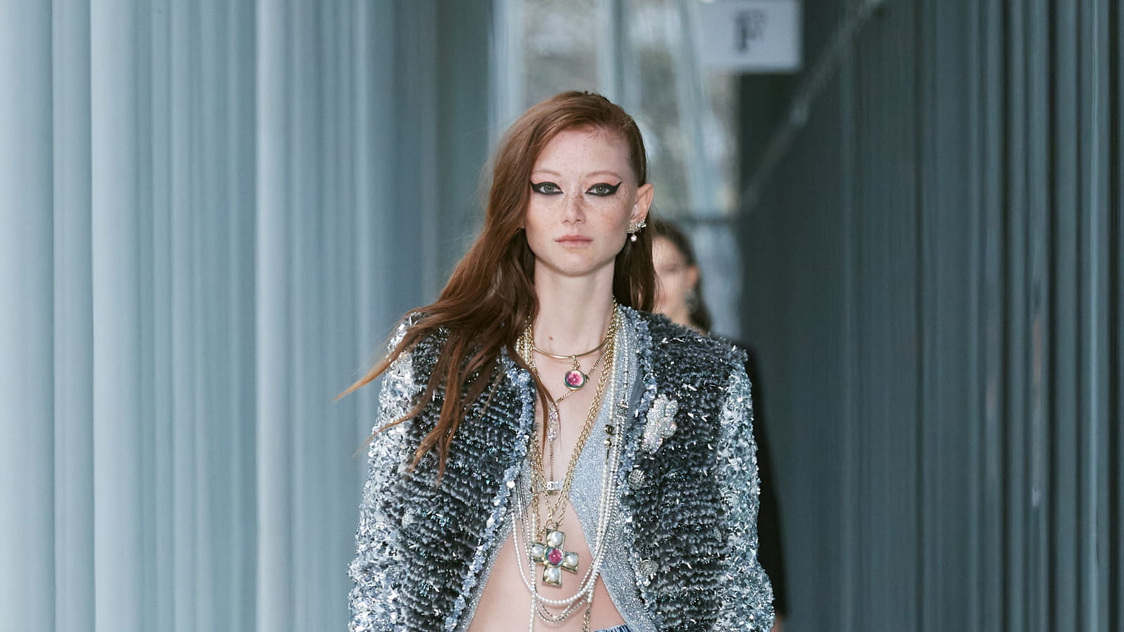 Look 33