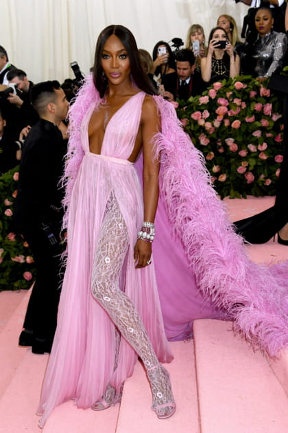 Naomi Campbell en Valentino Haute Couture